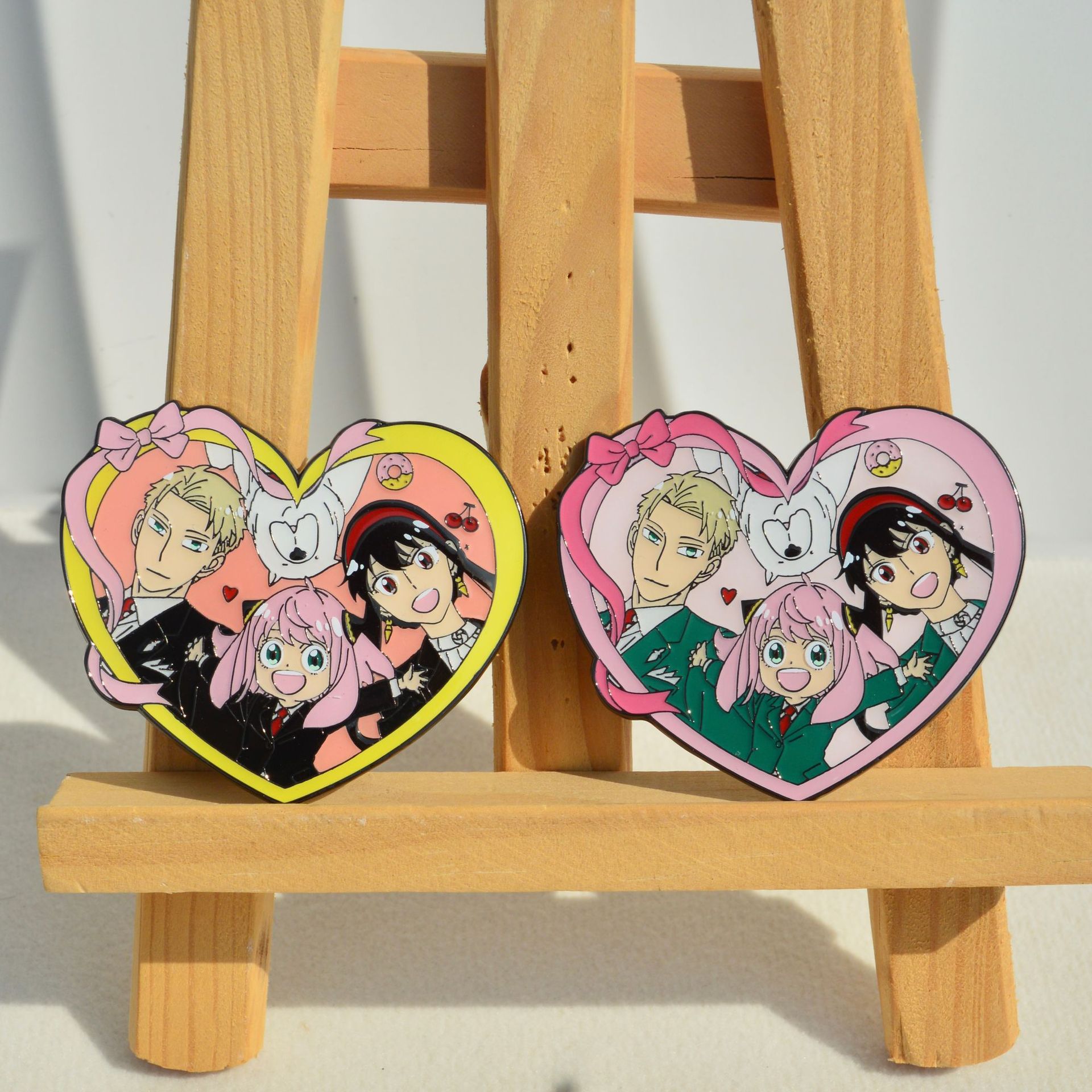 Anime Cosplay Yor - Anya Yor Loid Bond Badges Hanger