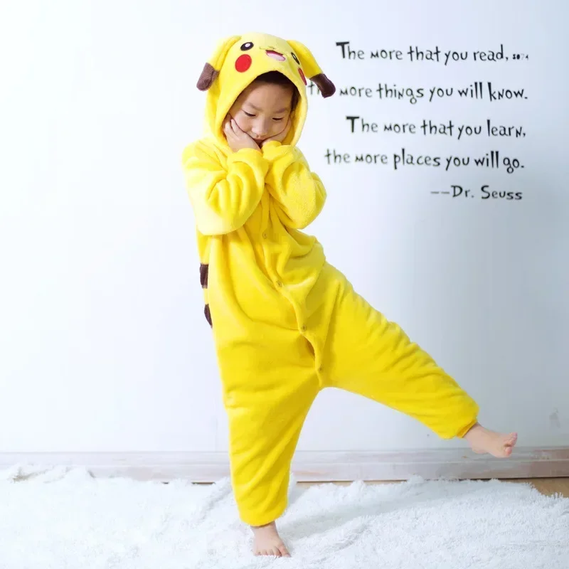 Pokemon Pikachu Warm Flanel Ho - Anime Cosplay Pokemon recensie en prijs