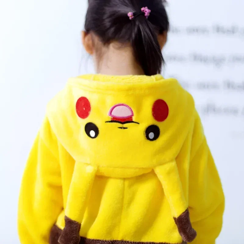 Pokemon Pikachu Warm Flanel Ho - Anime Cosplay Pokemon recensie en prijs
