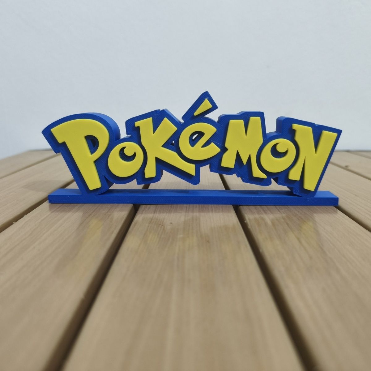 Pokémon standee logo display n - Anime Cosplay Pokemon recensie en prijs